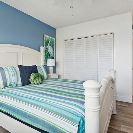 Oceanfront Beach House, 卫星海滩 外观 照片