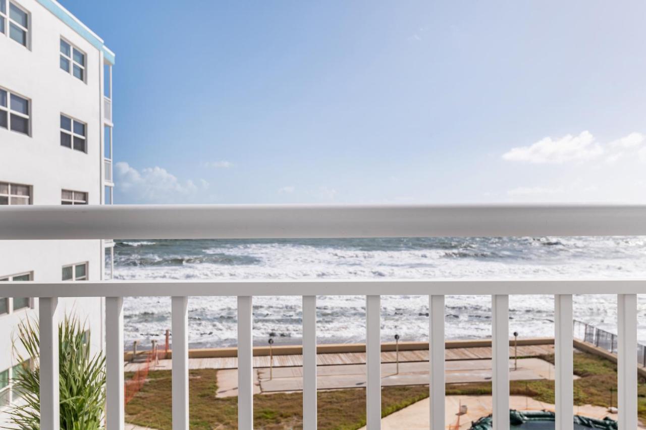 Oceanfront Beach House, 卫星海滩 外观 照片