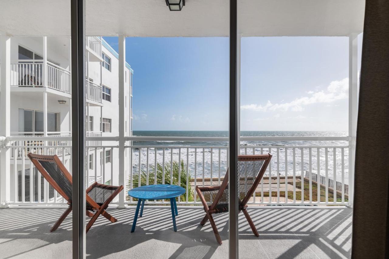 Oceanfront Beach House, 卫星海滩 外观 照片