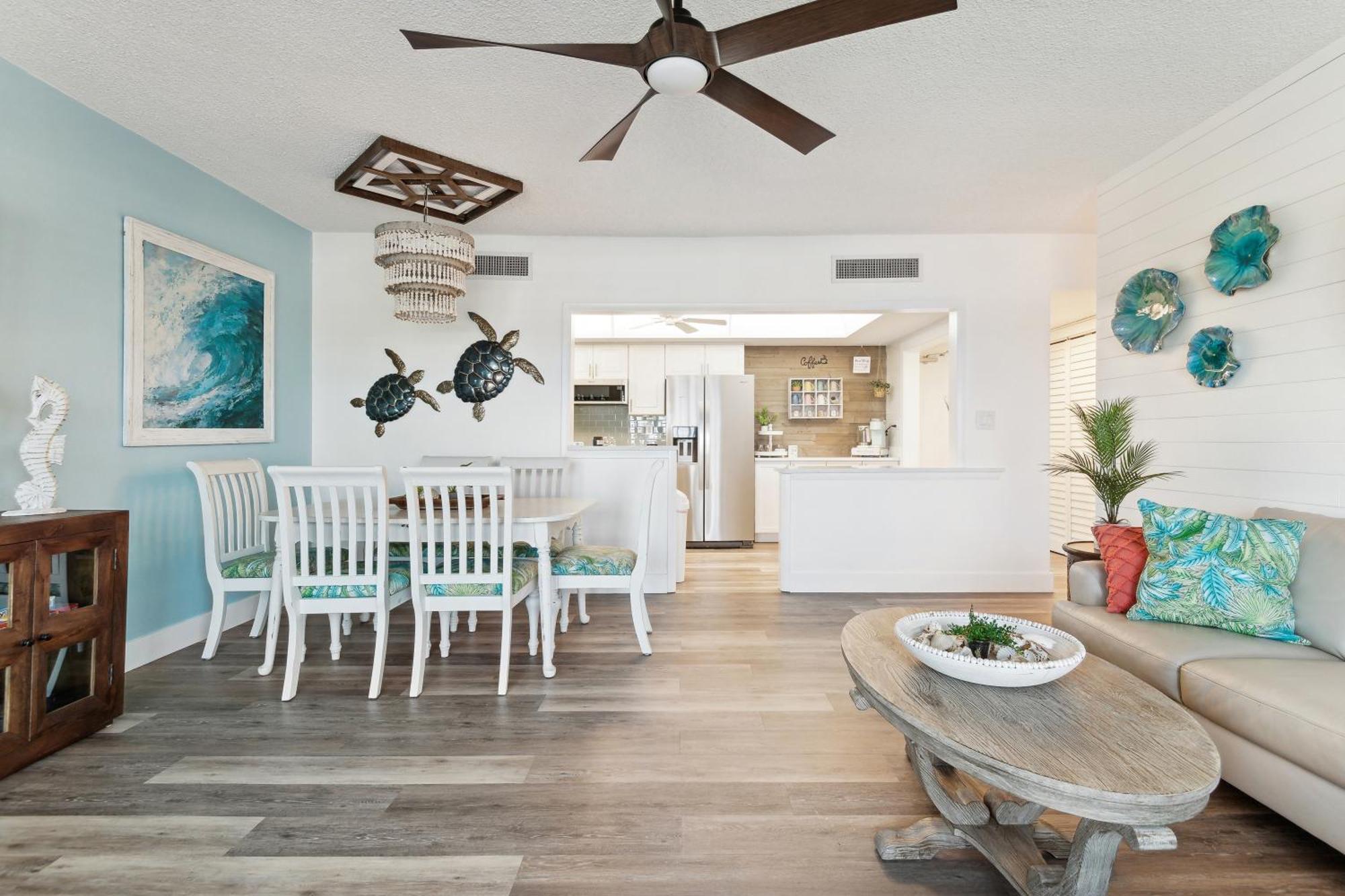 Oceanfront Beach House, 卫星海滩 外观 照片