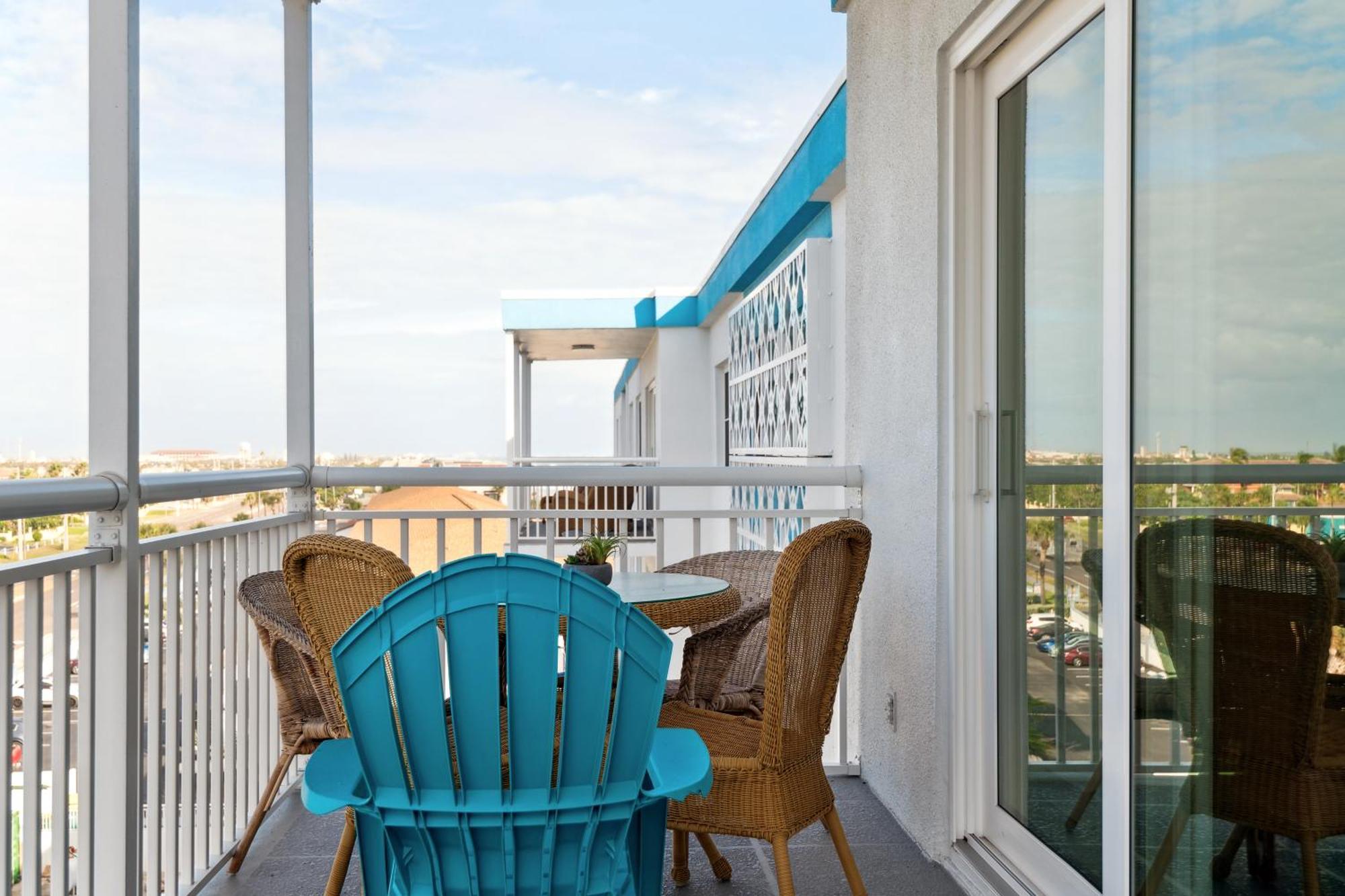 Oceanfront Beach House, 卫星海滩 外观 照片